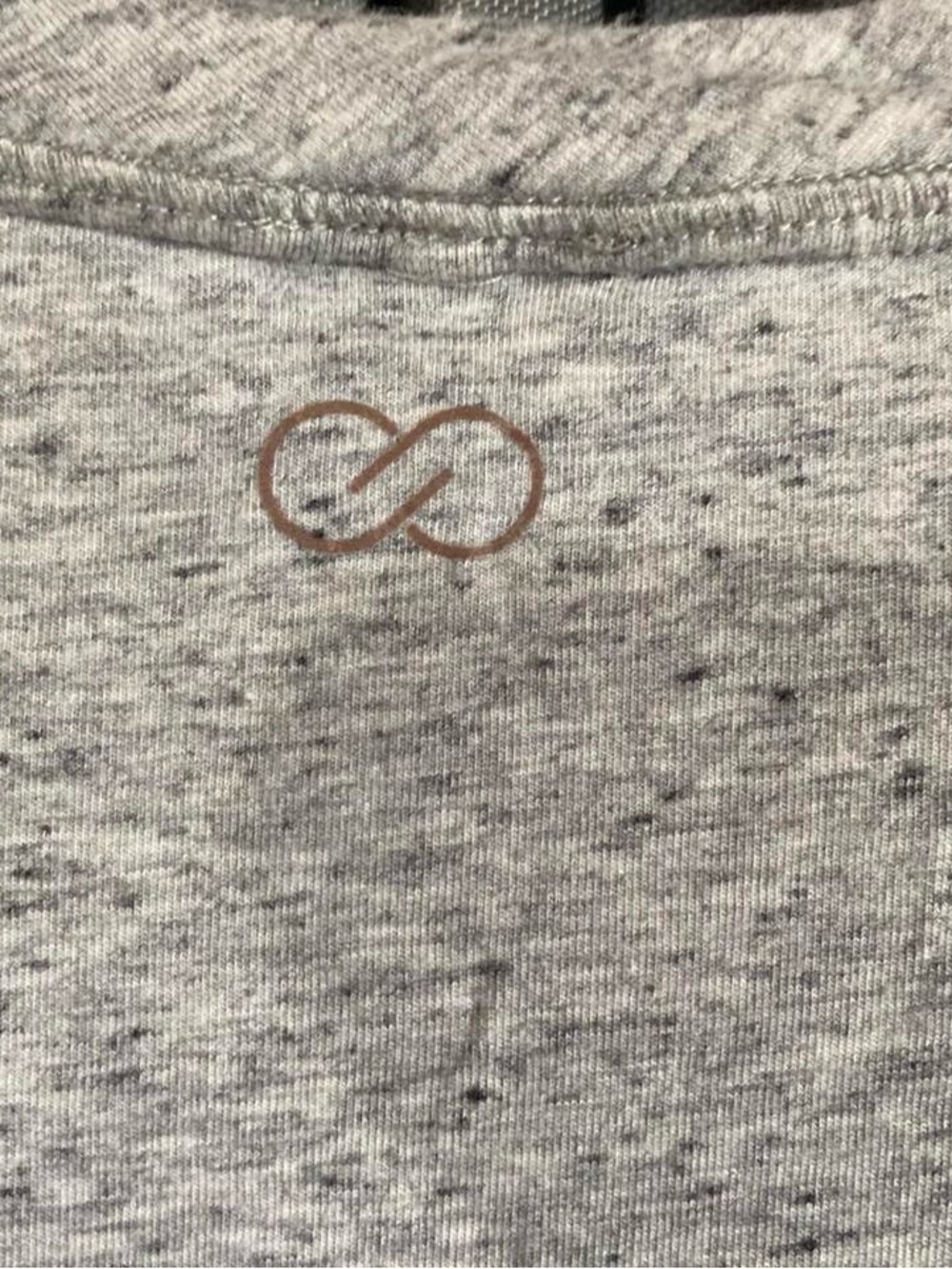 CALIA by Carrie Underwood Light Gray Twist-Front Short Sleeve Tee - Picture 3 of 4